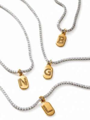 Riviera com pingente letra