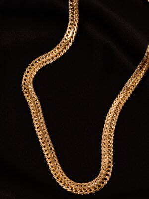 Choker malha relógio detalhe central