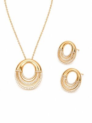 Conjunto oval cravejado